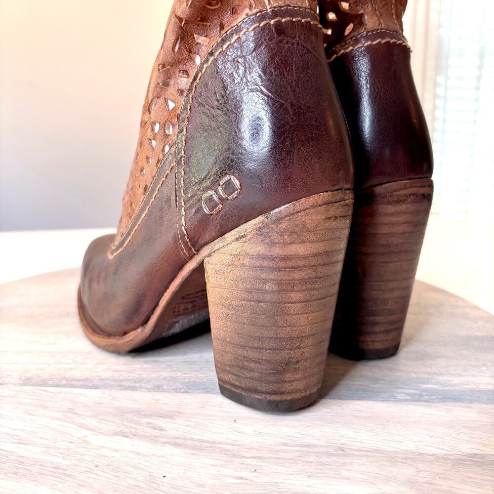 Bed Stu Perforated Leather Ankle Boots Laser Cut Stacked Heel Rustic Women's 8.5 - Picture 7 of 13